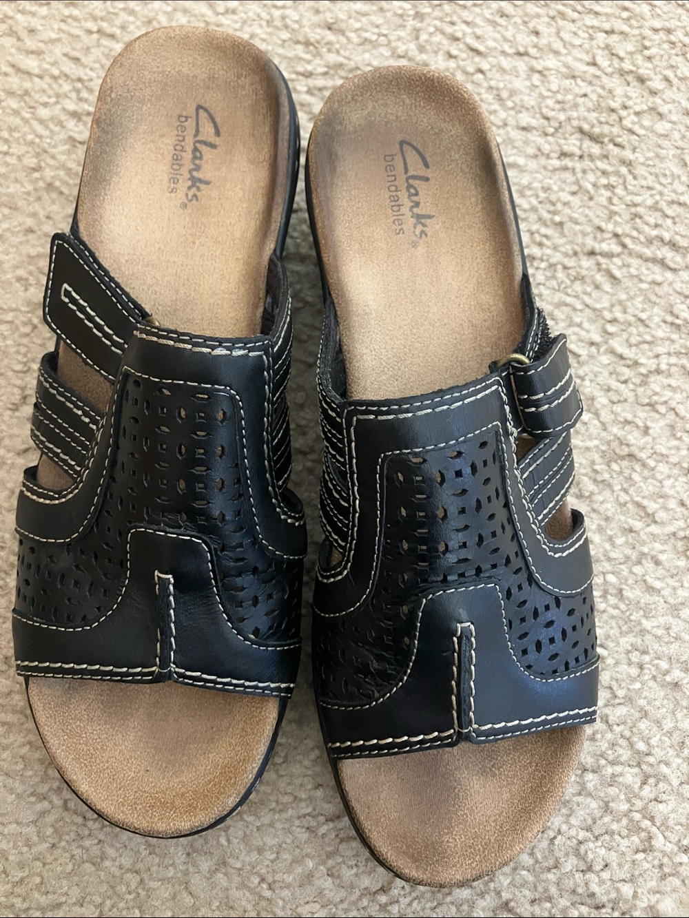 Clarks Bendables Black and Brown Slide Sandals (9M)